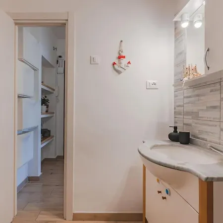 شقة Fibra & Netflix - Largo Barriera Elegant *