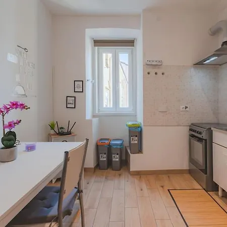 Fibra & Netflix - Largo Barriera Elegant Апартаменты Триест